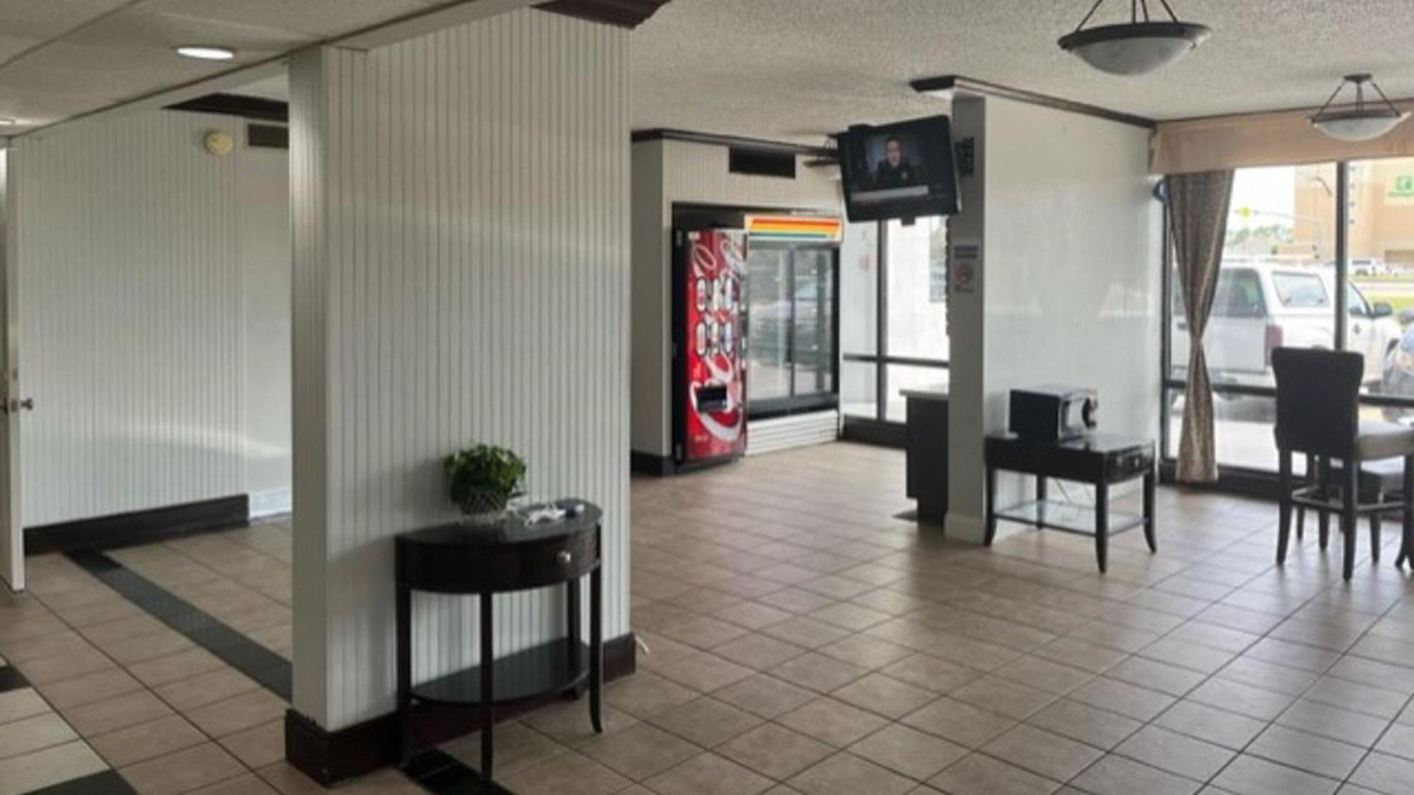 Motel 6 Baton Rouge East, La I12 外观 照片
