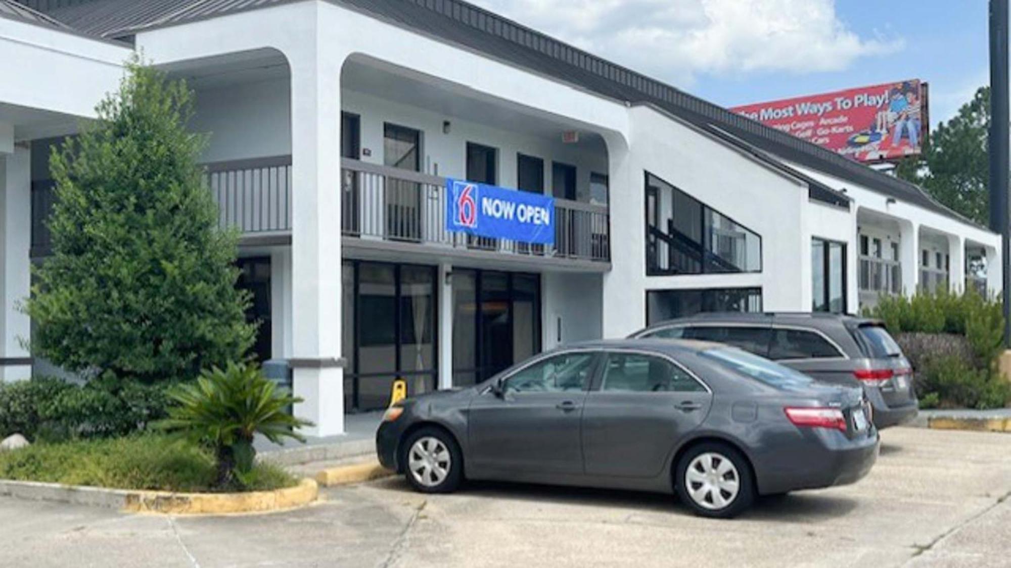 Motel 6 Baton Rouge East, La I12 外观 照片