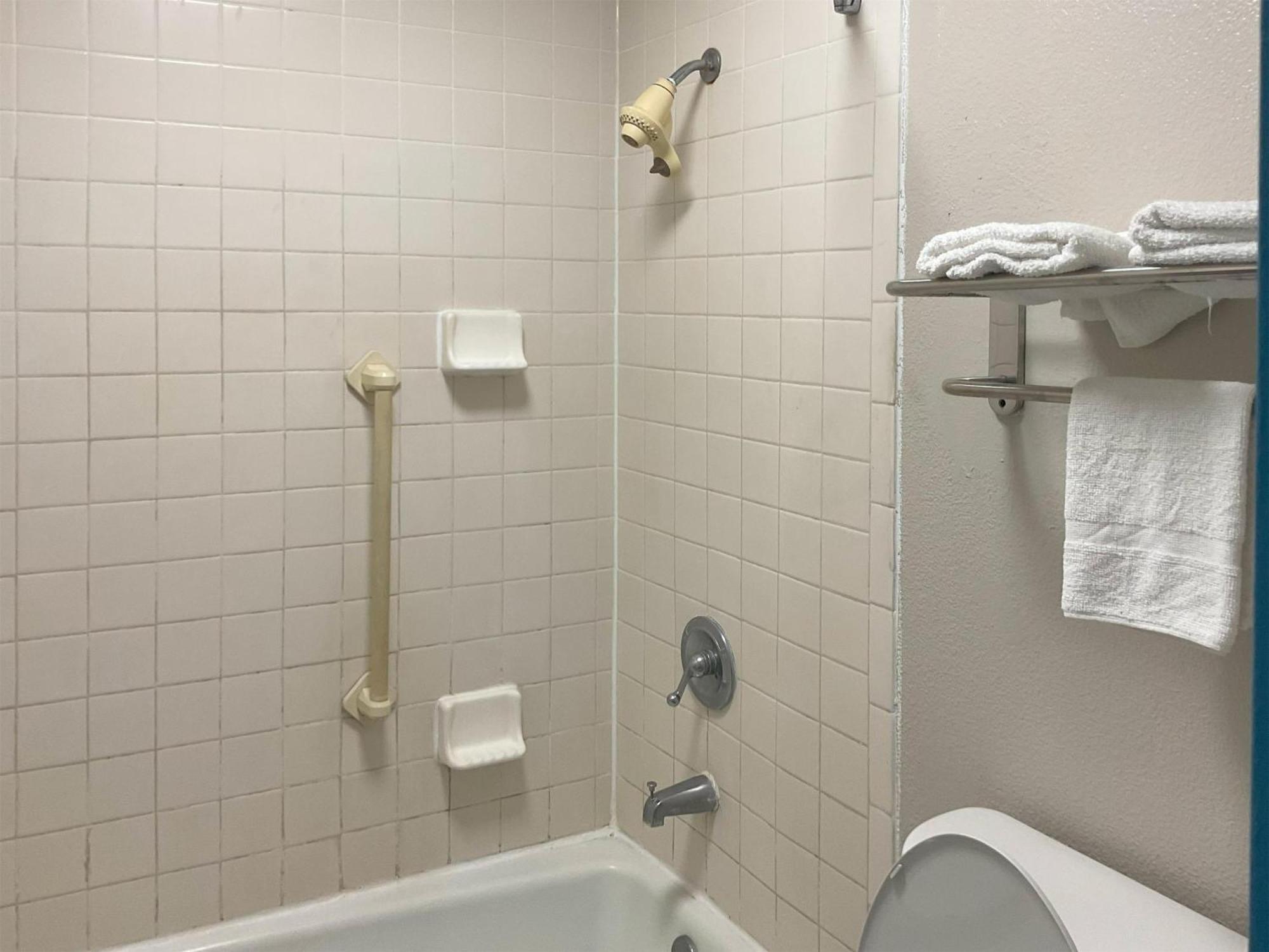 Motel 6 Baton Rouge East, La I12 外观 照片