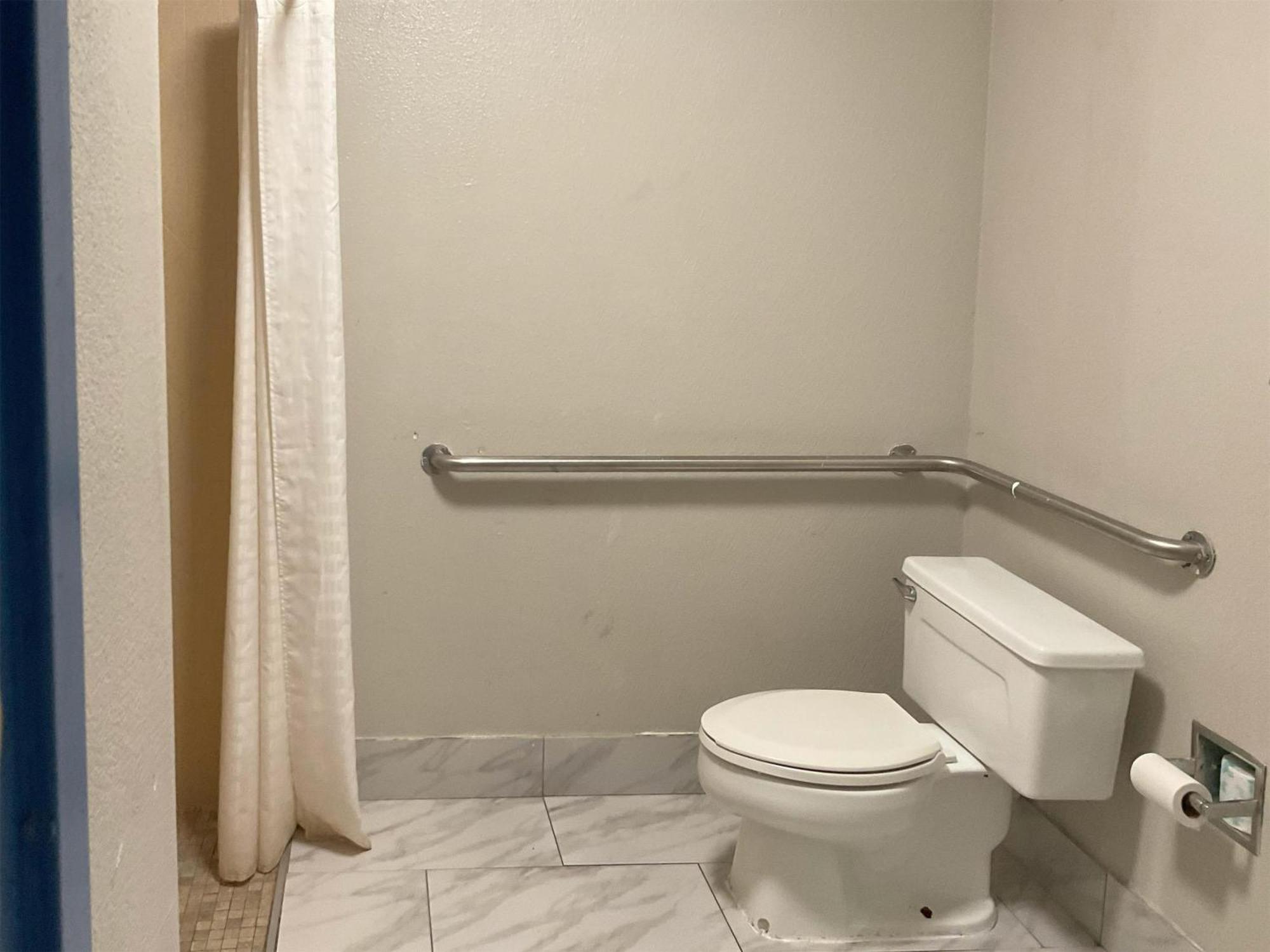 Motel 6 Baton Rouge East, La I12 外观 照片